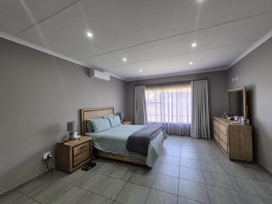 3 Bedroom Property for Sale in New State Areas Gauteng
