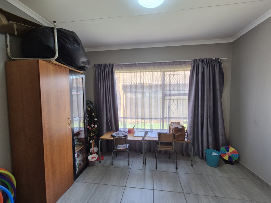 3 Bedroom Property for Sale in New State Areas Gauteng