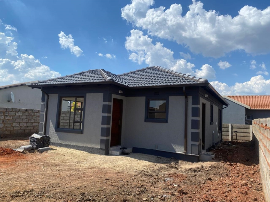 3 Bedroom Property for Sale in Anderbolt Gauteng