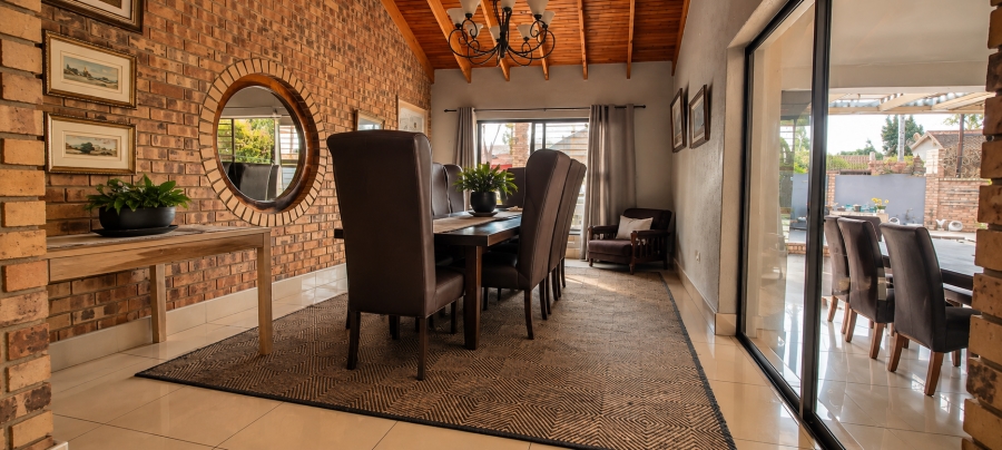 6 Bedroom Property for Sale in Sunward Park Gauteng