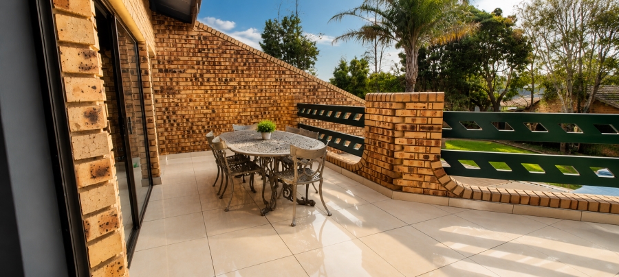 6 Bedroom Property for Sale in Sunward Park Gauteng