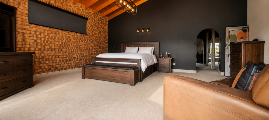 6 Bedroom Property for Sale in Sunward Park Gauteng