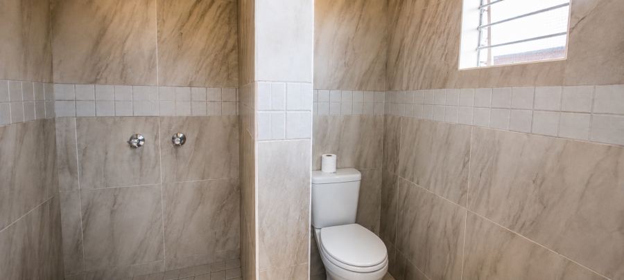 6 Bedroom Property for Sale in Sunward Park Gauteng