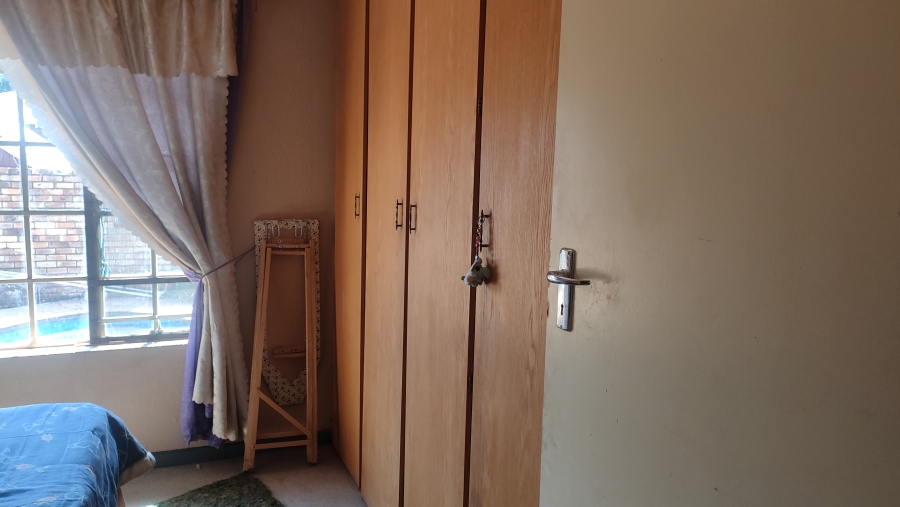 3 Bedroom Property for Sale in Silverton Gauteng