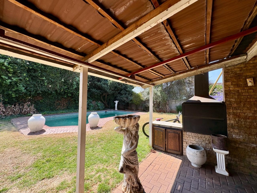 3 Bedroom Property for Sale in Brakpan Central Gauteng