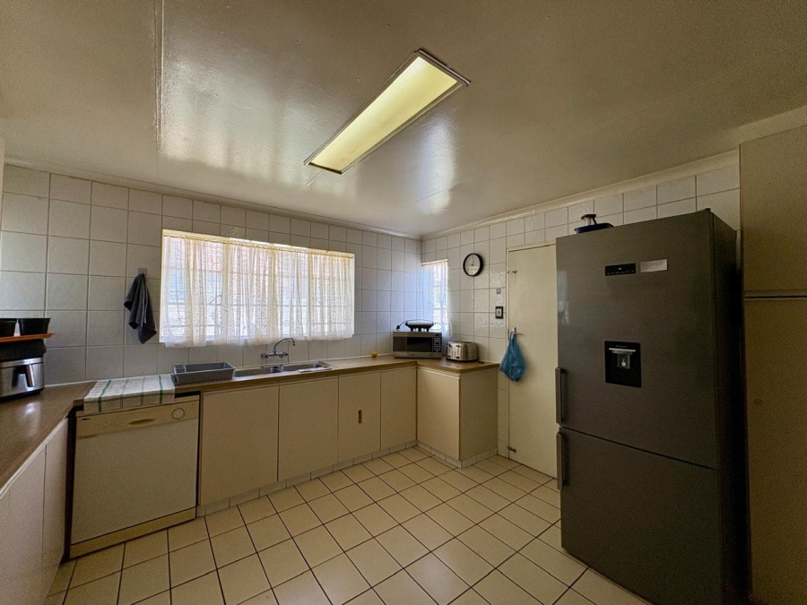 3 Bedroom Property for Sale in Brakpan Central Gauteng