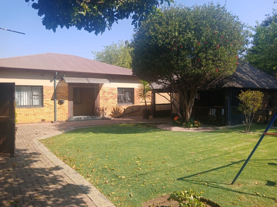 3 Bedroom Property for Sale in Northmead Gauteng