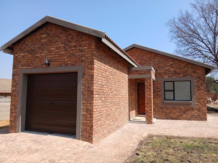 3 Bedroom Property for Sale in Dersley Gauteng