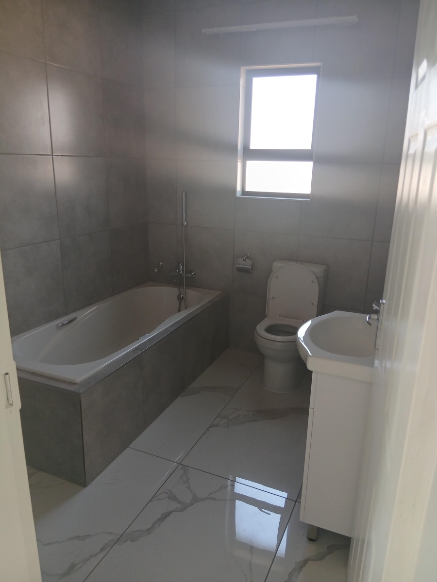 3 Bedroom Property for Sale in Dersley Gauteng