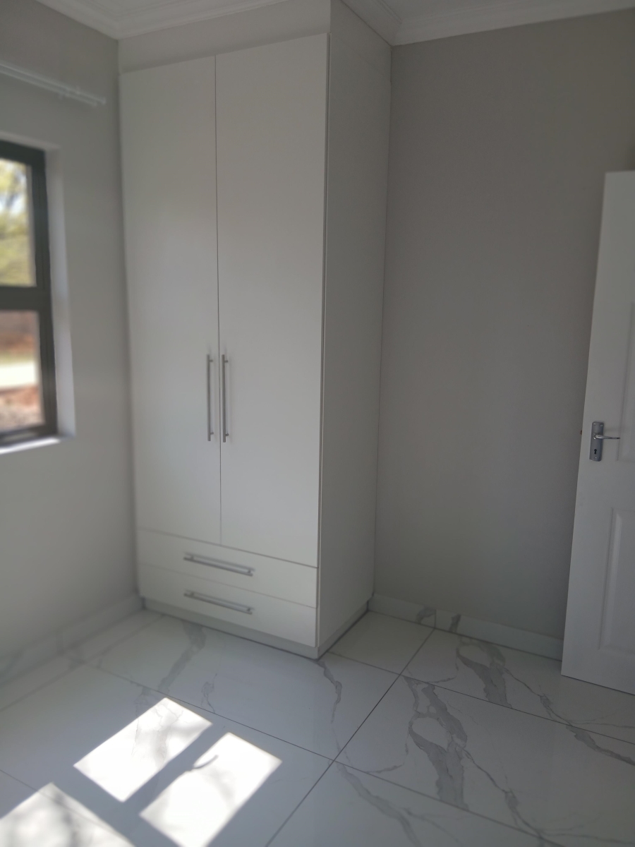 3 Bedroom Property for Sale in Dersley Gauteng