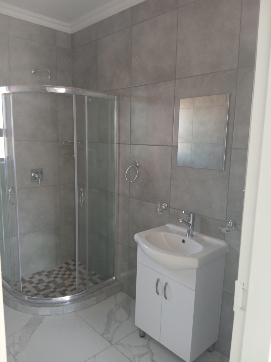 3 Bedroom Property for Sale in Dersley Gauteng
