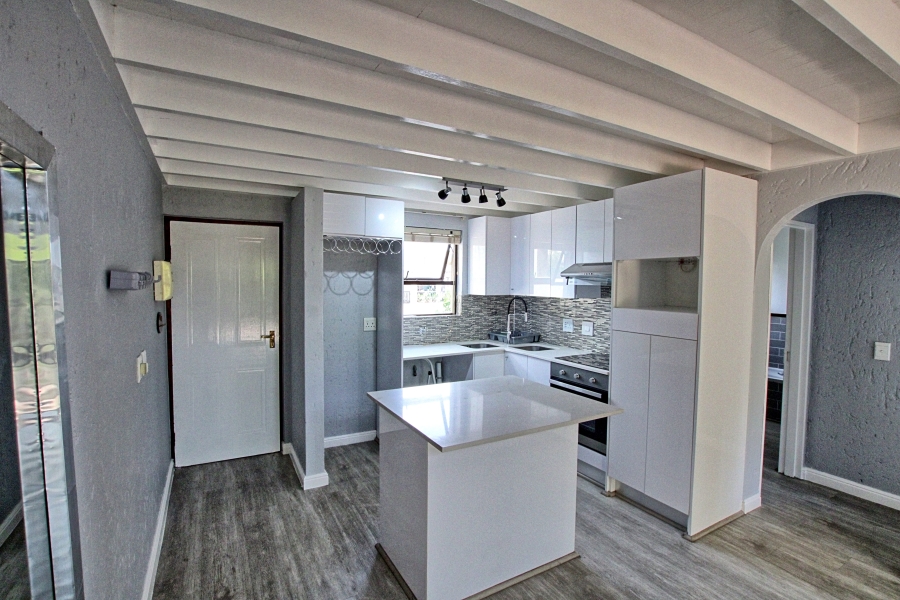 To Let 1 Bedroom Property for Rent in Lonehill Gauteng