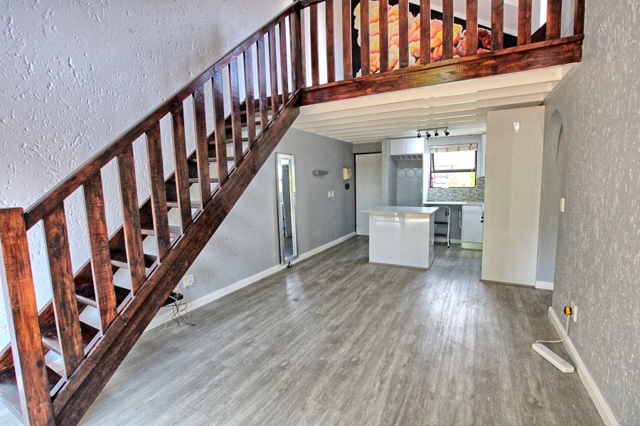 To Let 1 Bedroom Property for Rent in Lonehill Gauteng