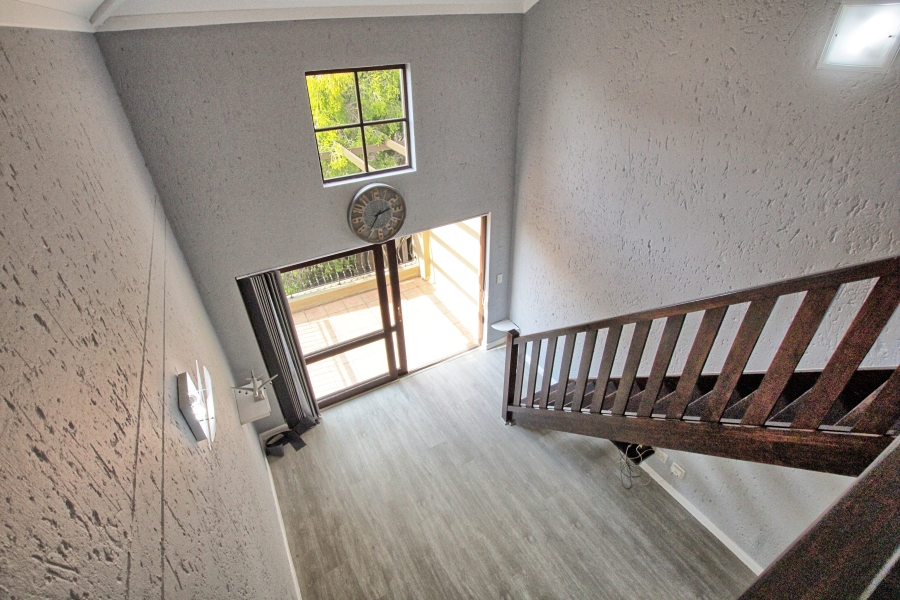 To Let 1 Bedroom Property for Rent in Lonehill Gauteng
