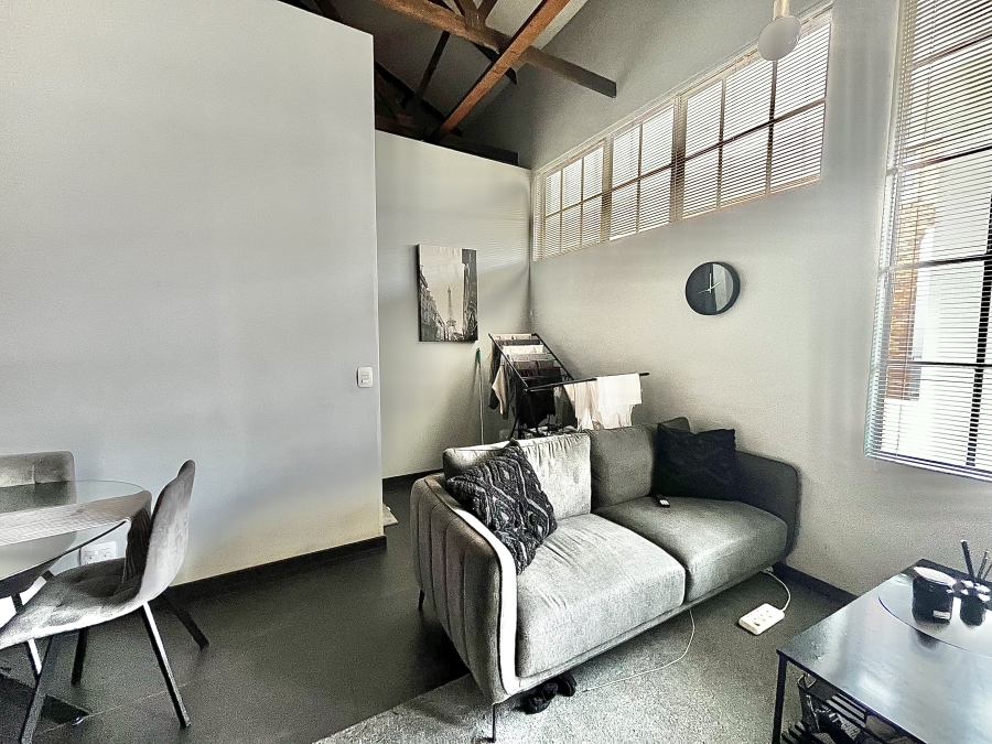 To Let 1 Bedroom Property for Rent in Braamfontein Gauteng