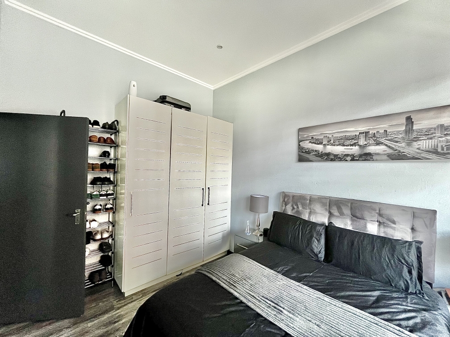 To Let 1 Bedroom Property for Rent in Braamfontein Gauteng