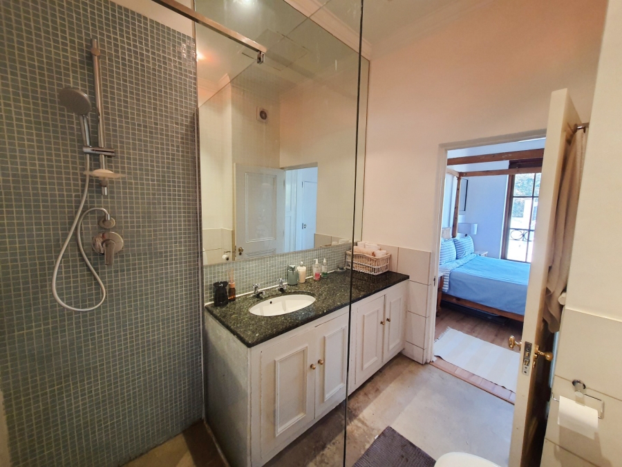 1 Bedroom Property for Sale in Benmore Gardens Gauteng