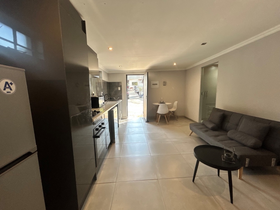 To Let 1 Bedroom Property for Rent in Houghton Estate Gauteng