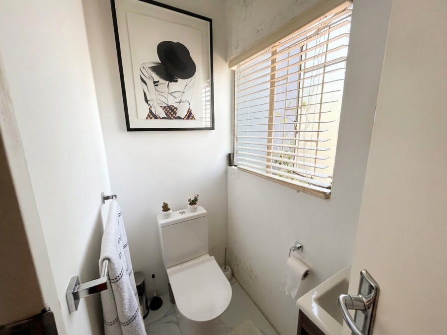 3 Bedroom Property for Sale in Halfway Gardens Gauteng