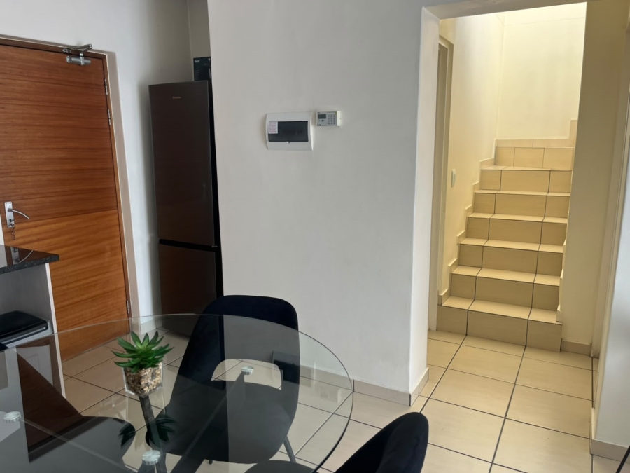 2 Bedroom Property for Sale in Barbeque Downs Gauteng