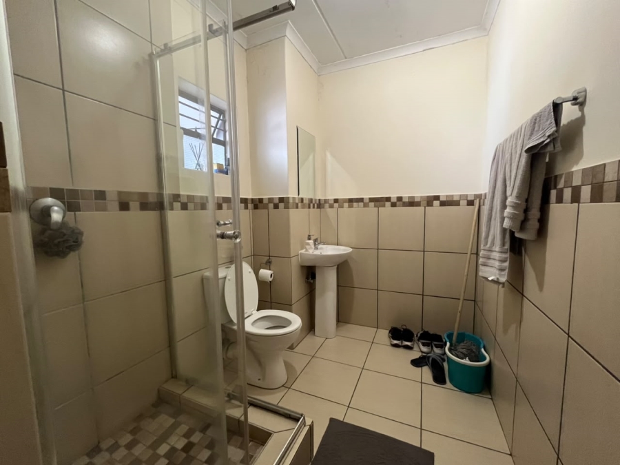 2 Bedroom Property for Sale in Barbeque Downs Gauteng