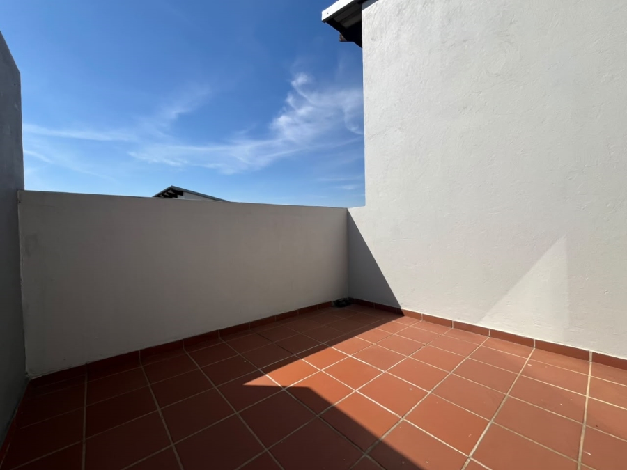 2 Bedroom Property for Sale in Barbeque Downs Gauteng