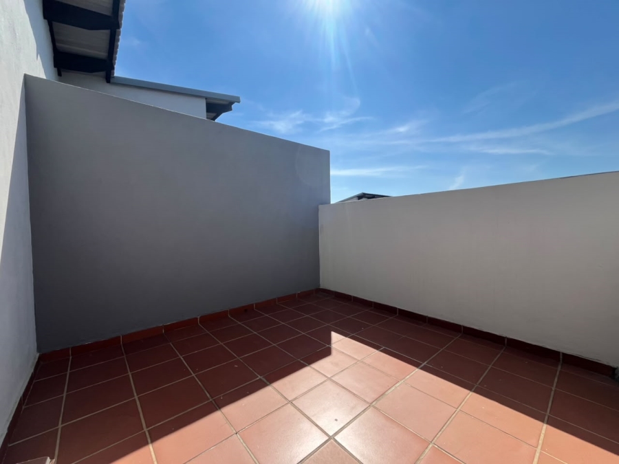 2 Bedroom Property for Sale in Barbeque Downs Gauteng