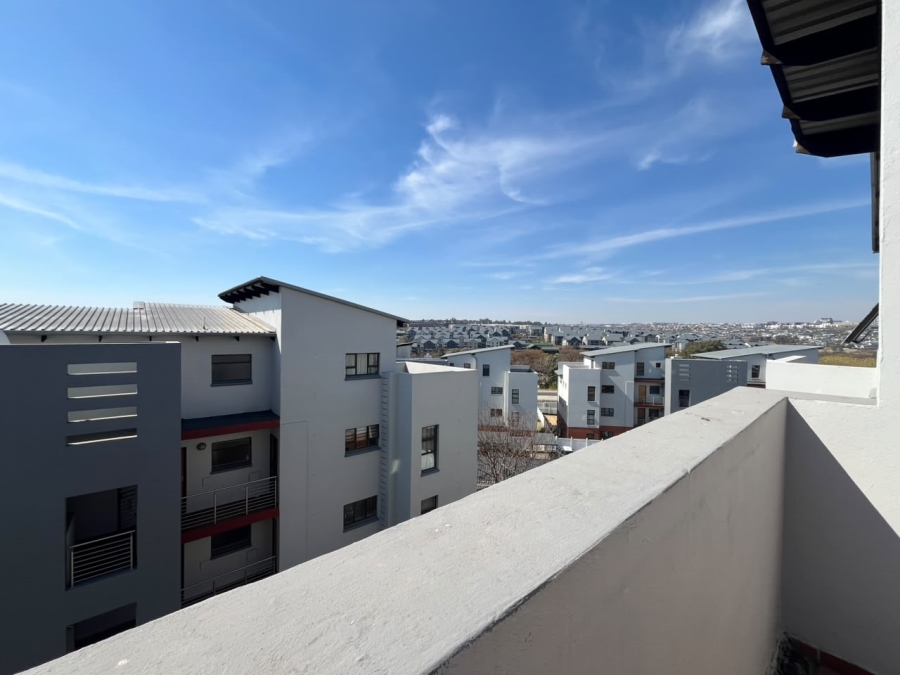 2 Bedroom Property for Sale in Barbeque Downs Gauteng