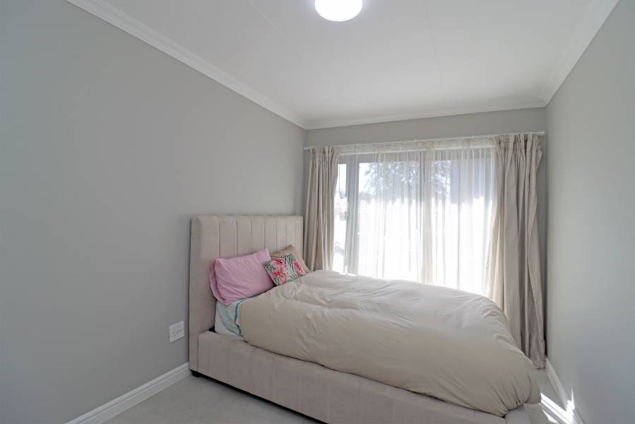 4 Bedroom Property for Sale in Glen Austin Gauteng