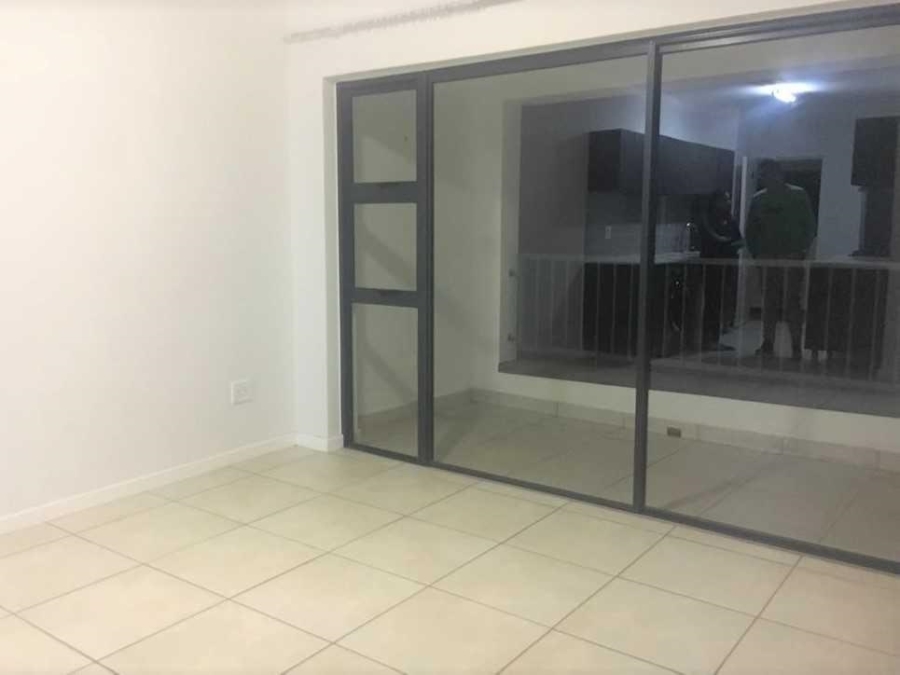 1 Bedroom Property for Sale in Oakdene Gauteng