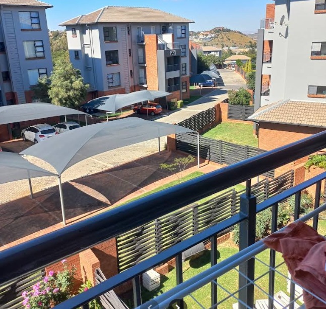 2 Bedroom Property for Sale in Oakdene Gauteng