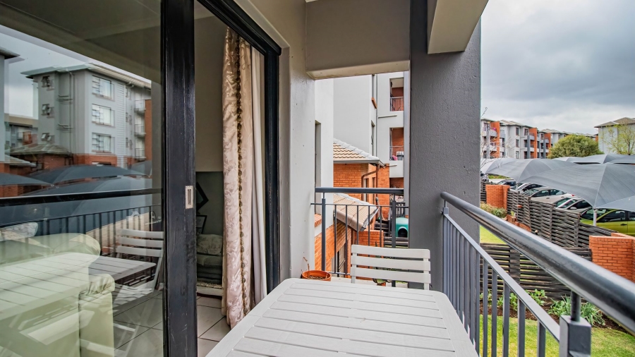 2 Bedroom Property for Sale in Oakdene Gauteng
