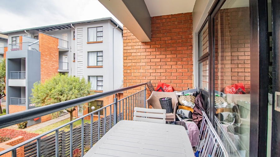 2 Bedroom Property for Sale in Oakdene Gauteng