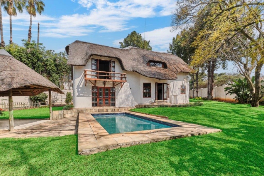 3 Bedroom Property for Sale in Bryanston Gauteng