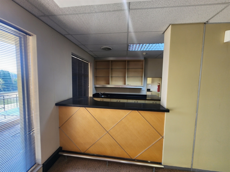 To Let Commercial Property for Rent in Wierda Valley Gauteng
