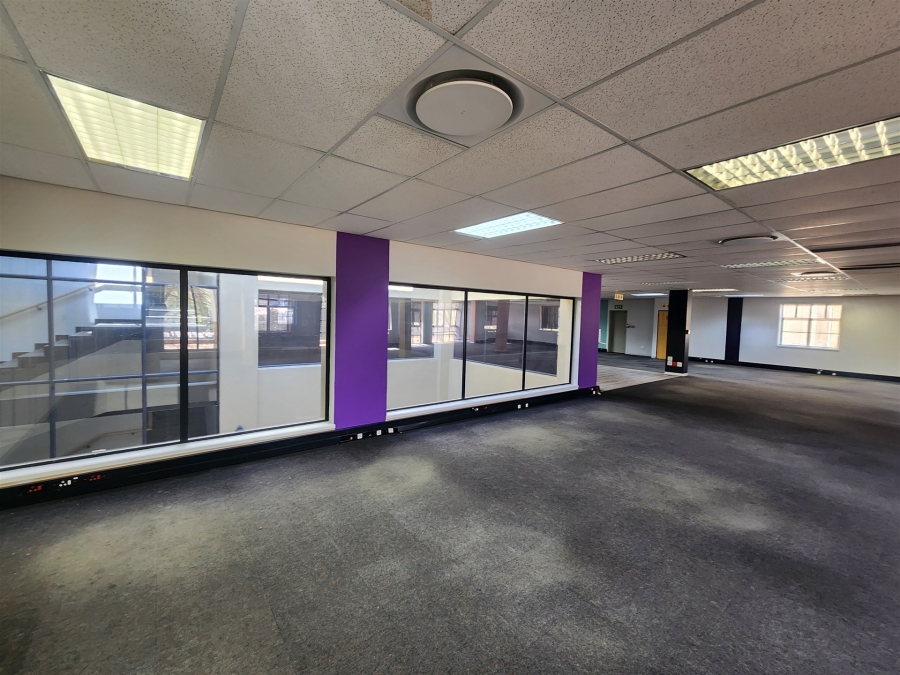 To Let Commercial Property for Rent in Wierda Valley Gauteng