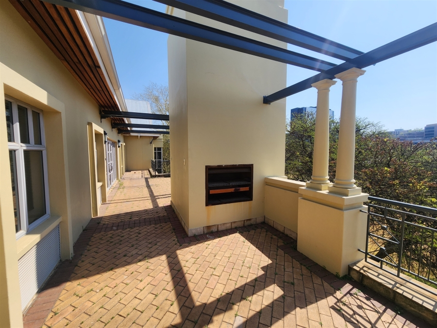 To Let Commercial Property for Rent in Wierda Valley Gauteng