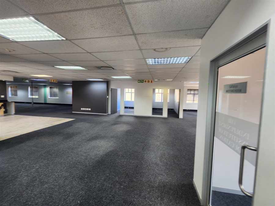 To Let Commercial Property for Rent in Wierda Valley Gauteng