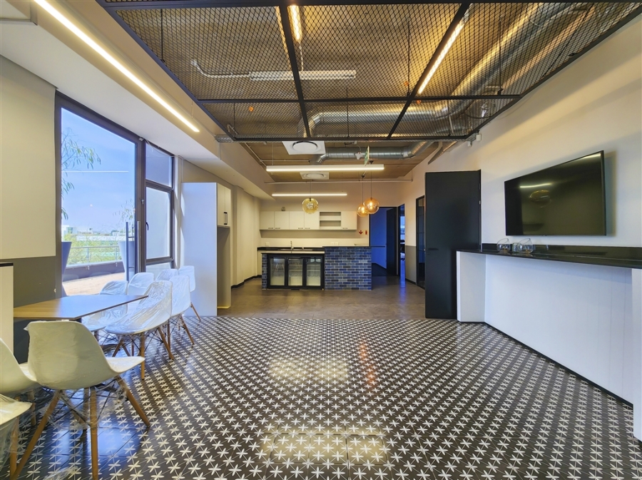 To Let Commercial Property for Rent in Magaliessig Gauteng