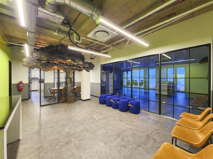 To Let Commercial Property for Rent in Magaliessig Gauteng