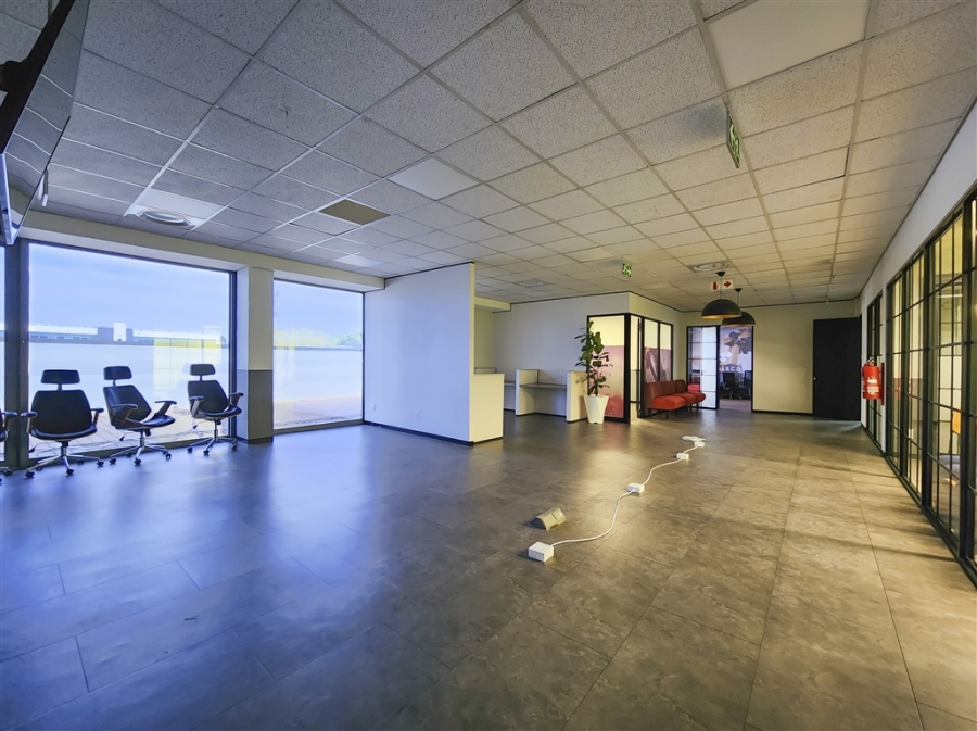To Let Commercial Property for Rent in Magaliessig Gauteng