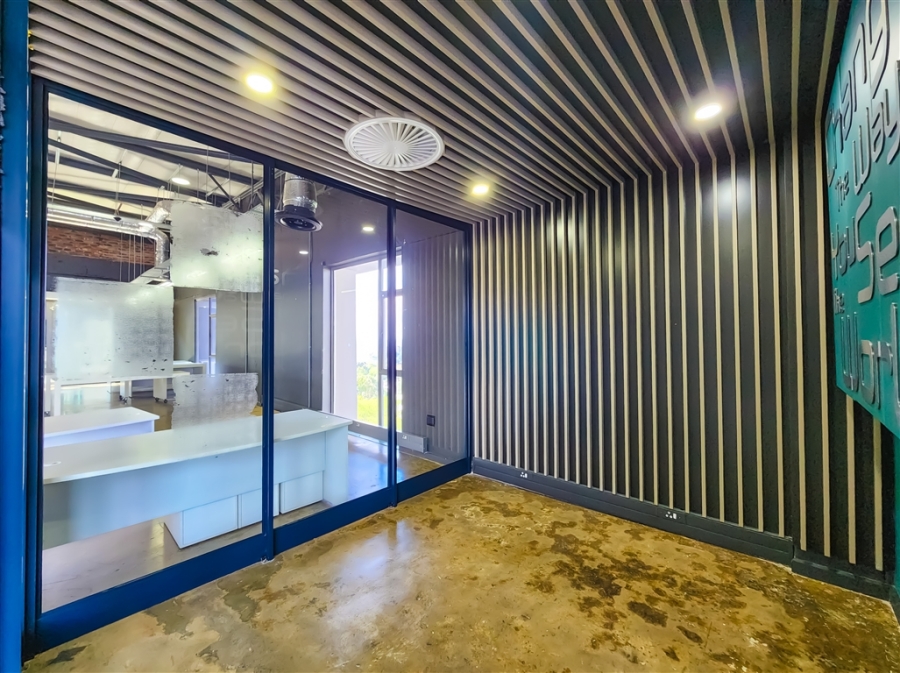 To Let Commercial Property for Rent in Magaliessig Gauteng