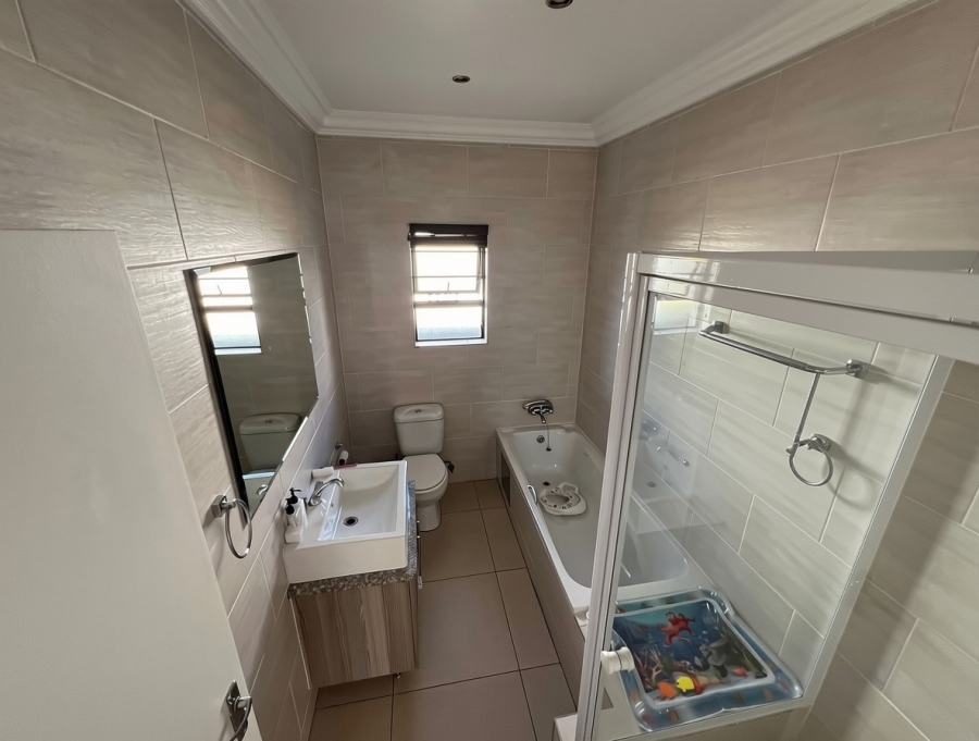 To Let 3 Bedroom Property for Rent in Meyersdal Nature Estate Gauteng