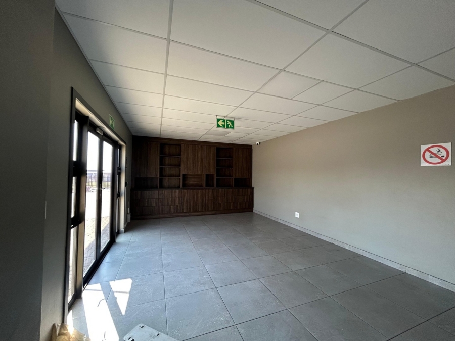 Commercial Property for Sale in Knoppieslaagte Gauteng