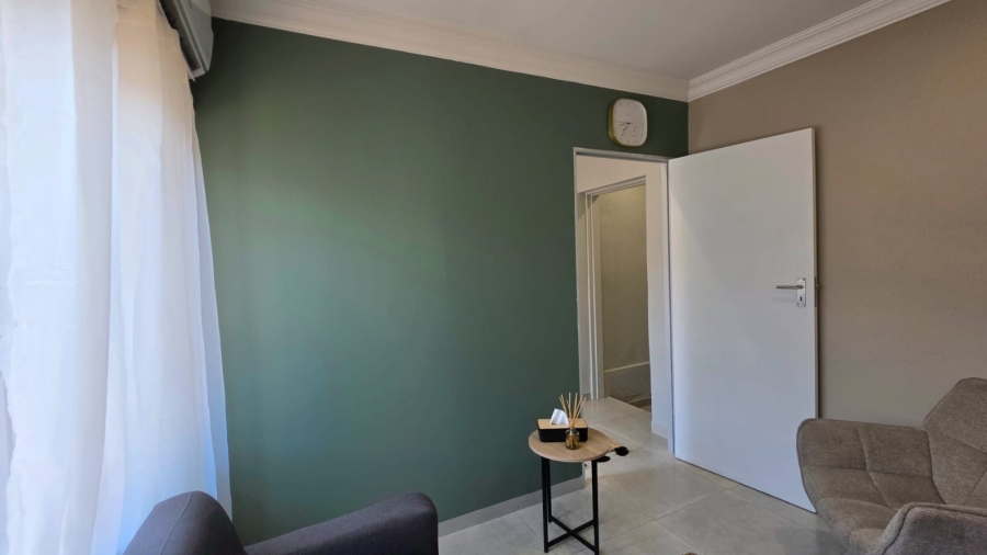 To Let Commercial Property for Rent in Lyttelton Manor Gauteng