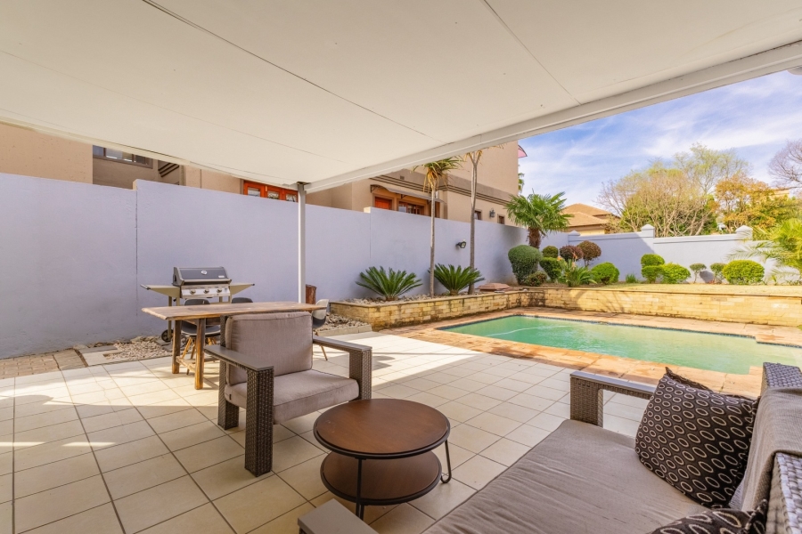 To Let 4 Bedroom Property for Rent in Dainfern Valley Gauteng