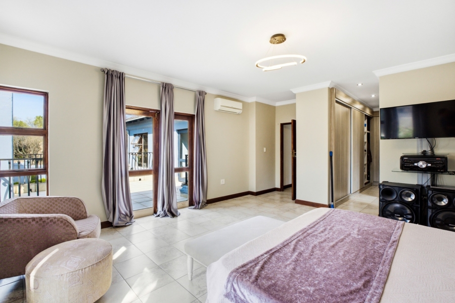 To Let 4 Bedroom Property for Rent in Dainfern Valley Gauteng