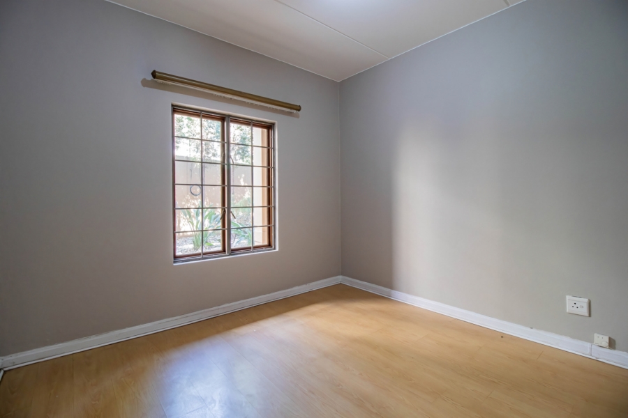 2 Bedroom Property for Sale in Morningside Gauteng