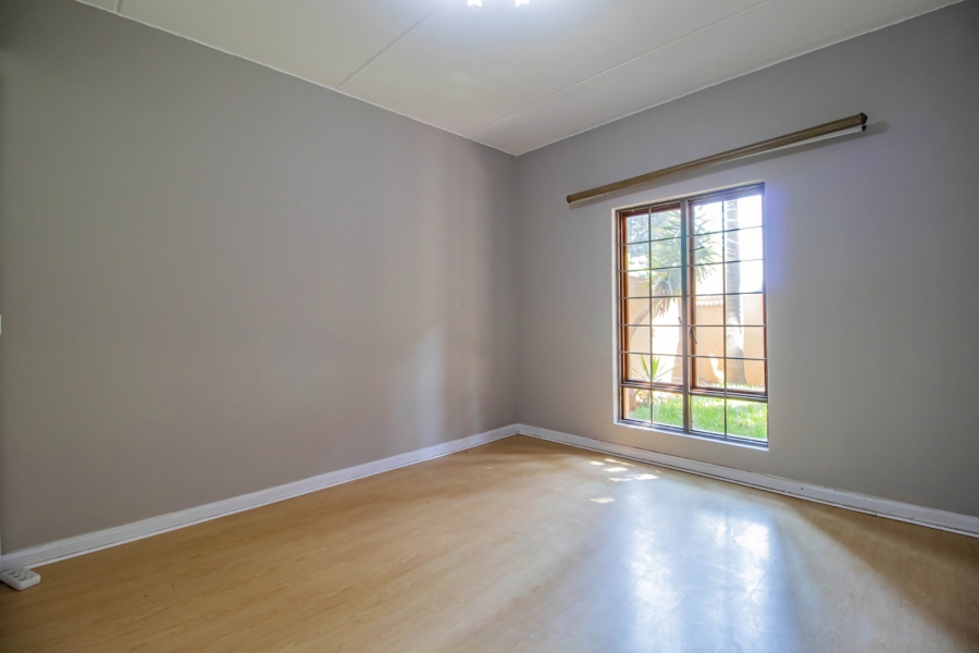 2 Bedroom Property for Sale in Morningside Gauteng