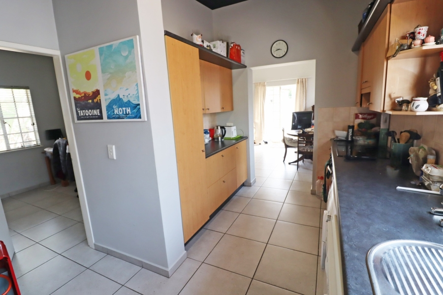 To Let 2 Bedroom Property for Rent in Epsom Downs Gauteng